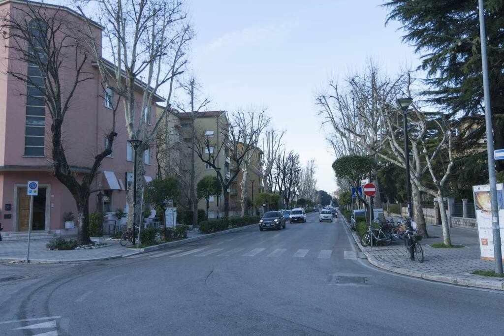 Ospitaci Appartamenti Viale Mezzetti Foligno Exterior foto